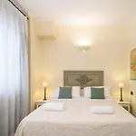 Relais Bella Rosina Pool & 4*