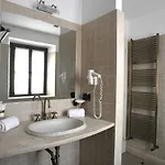 Ξενοδοχείο Relais Bella Rosina Pool & 4*