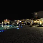 Relais Bella Rosina Pool & 4* La Cassa