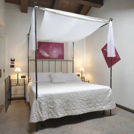 Relais Bella Rosina Pool & 4*
