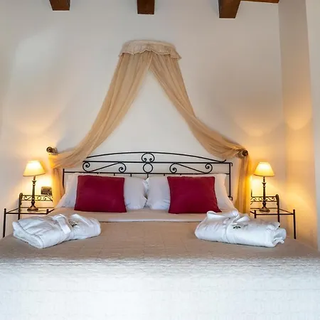Relais Bella Rosina Pool & 4*