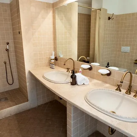 Relais Bella Rosina Pool & Отель La Cassa