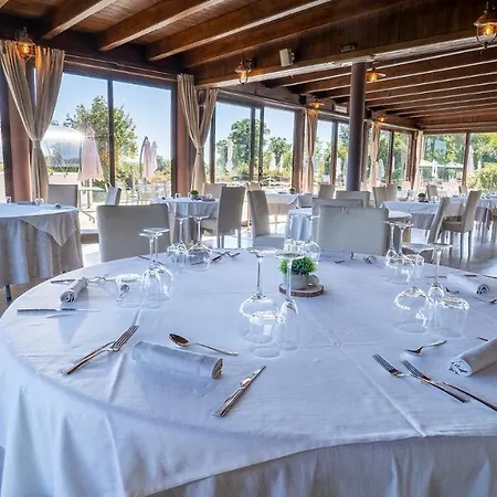 Hotel Relais Bella Rosina Pool &