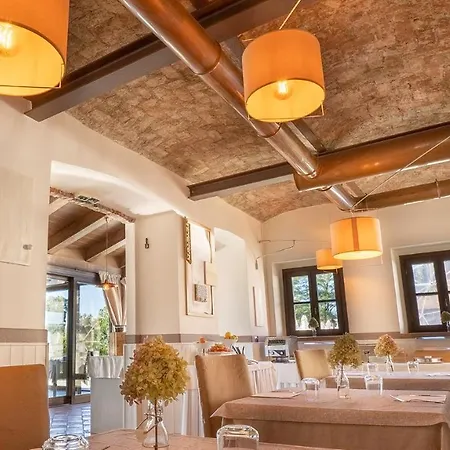 Hotel Relais Bella Rosina Pool &