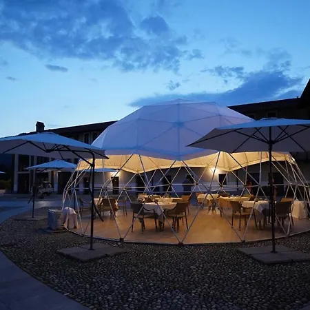Отель Relais Bella Rosina Pool &