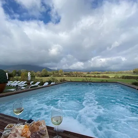 Relais Bella Rosina Pool & La Cassa