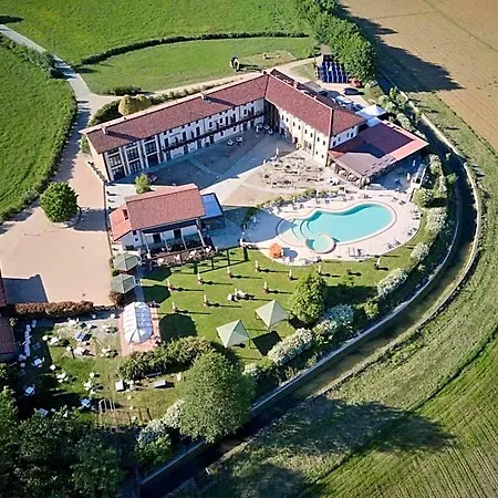 Relais Bella Rosina Pool & מלון La Cassa