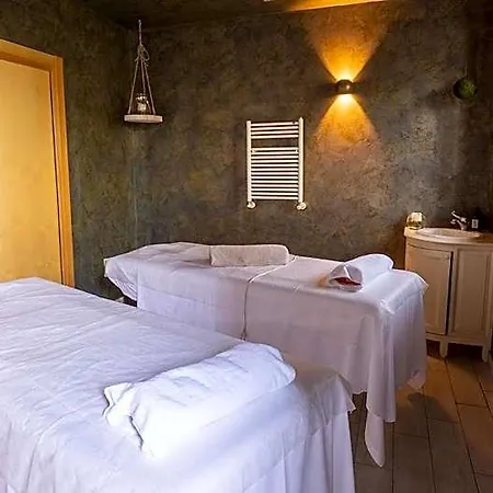 Relais Bella Rosina Pool & 4* La Cassa