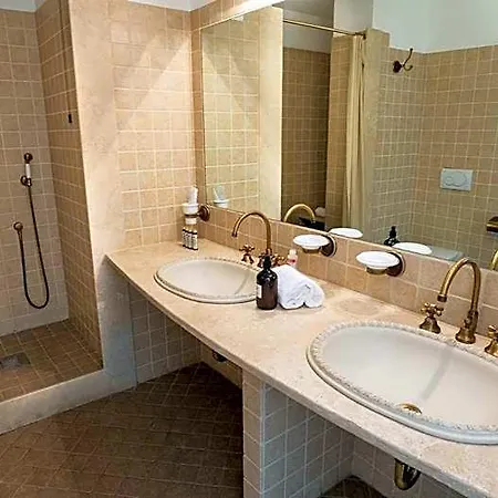 Relais Bella Rosina Pool & 4*
