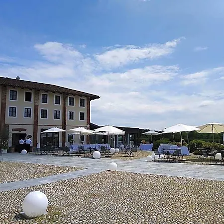 Relais Bella Rosina Pool & 4* La Cassa