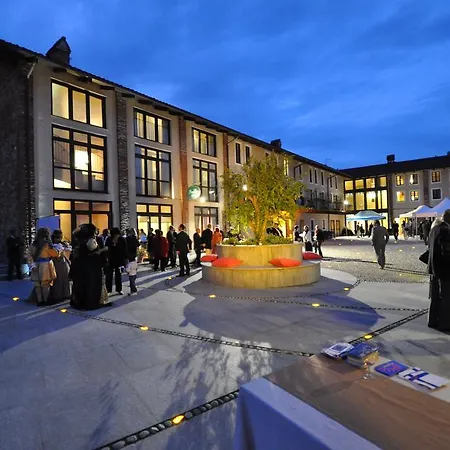 Relais Bella Rosina Pool & Hotel 4*