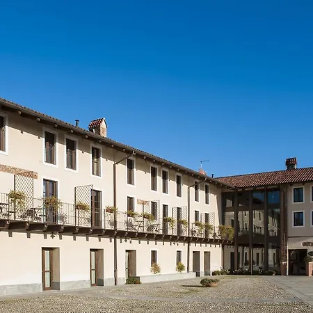 Relais Bella Rosina Pool & 4*