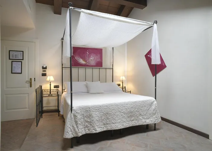 Relais Bella Rosina Pool&spa 4*