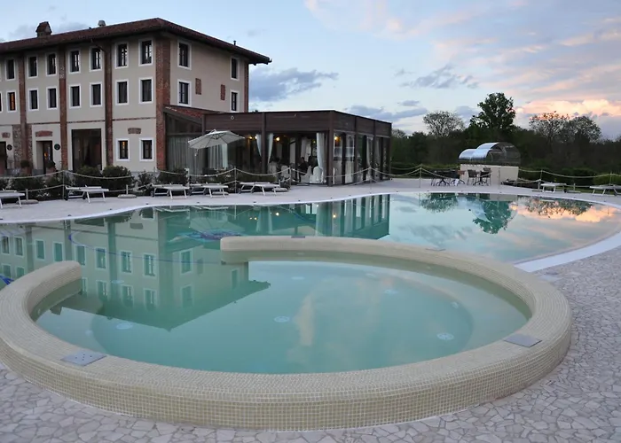 Hotel Relais Bella Rosina Pool&spa La Cassa