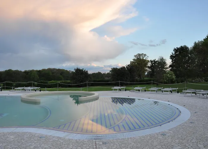 Relais Bella Rosina Pool&spa Hotel