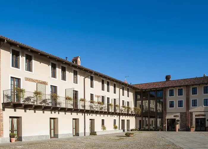 Relais Bella Rosina Pool&spa 4*